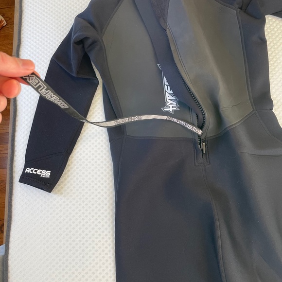 Hyperflex Mens WetSuit NEW - Picture 7 of 11